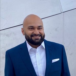 Meet your Posher, Jay